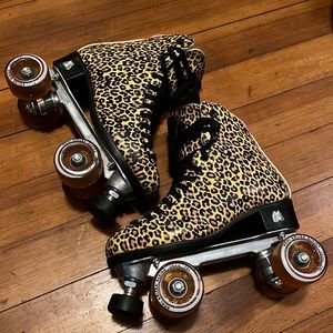 Moxi 🛼 Jungle Roller Skates